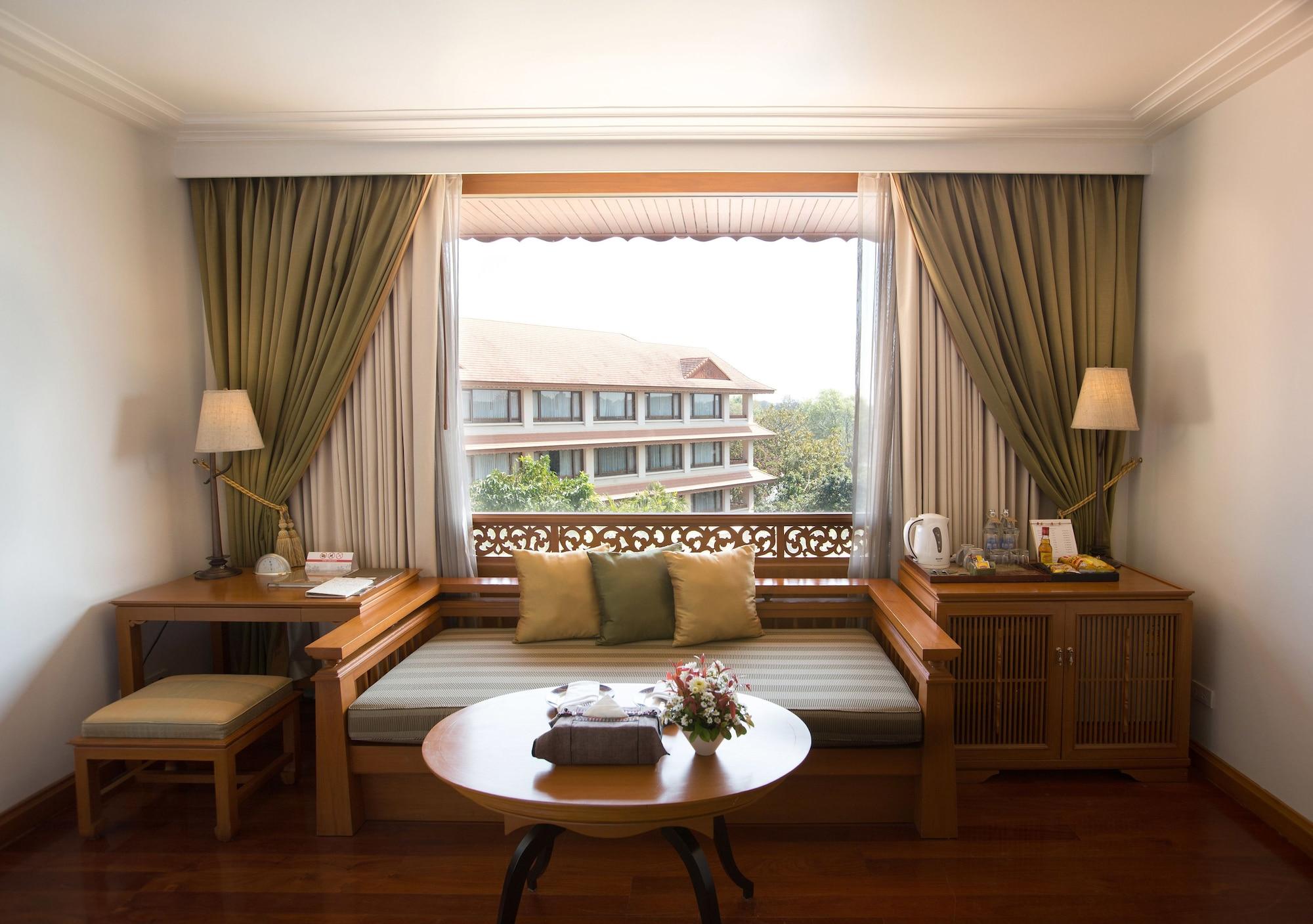 The Imperial River House Resort, Чианграй Экстерьер фото