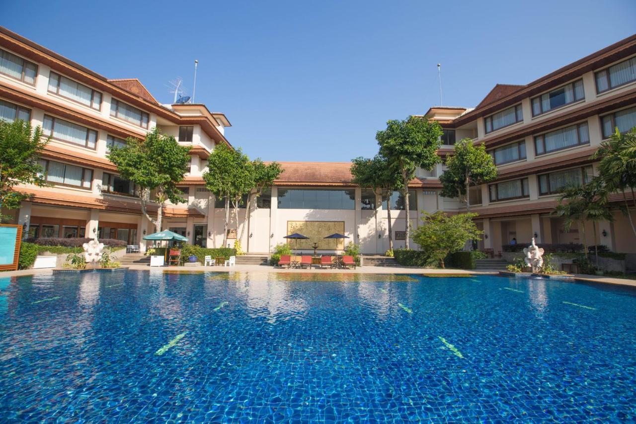The Imperial River House Resort, Чианграй Экстерьер фото